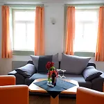 Hotel Adler Am Schloss Bonnigheim
