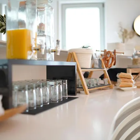 Adler Am Schloss Bonnigheim